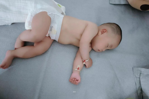 台湾宝宝为什么不说话